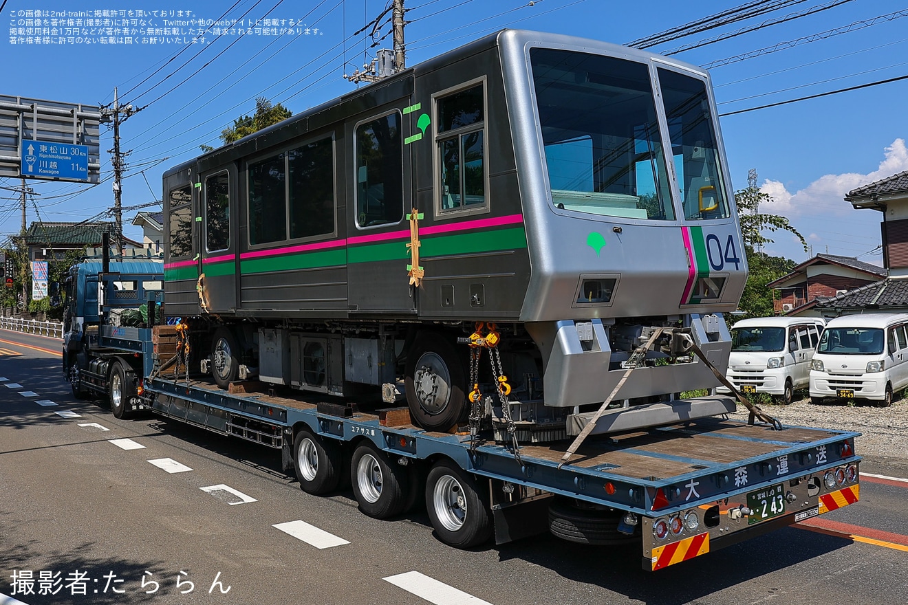 【都営】日暮里・舎人ライナー300形304編成廃車に伴う陸送の拡大写真