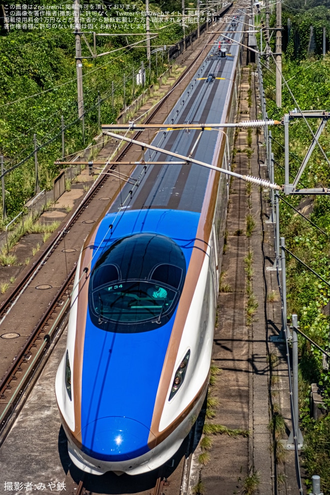 【JR東】E7系F34編成新幹線総合車両センター出場試運転及び回送を不明で撮影した写真