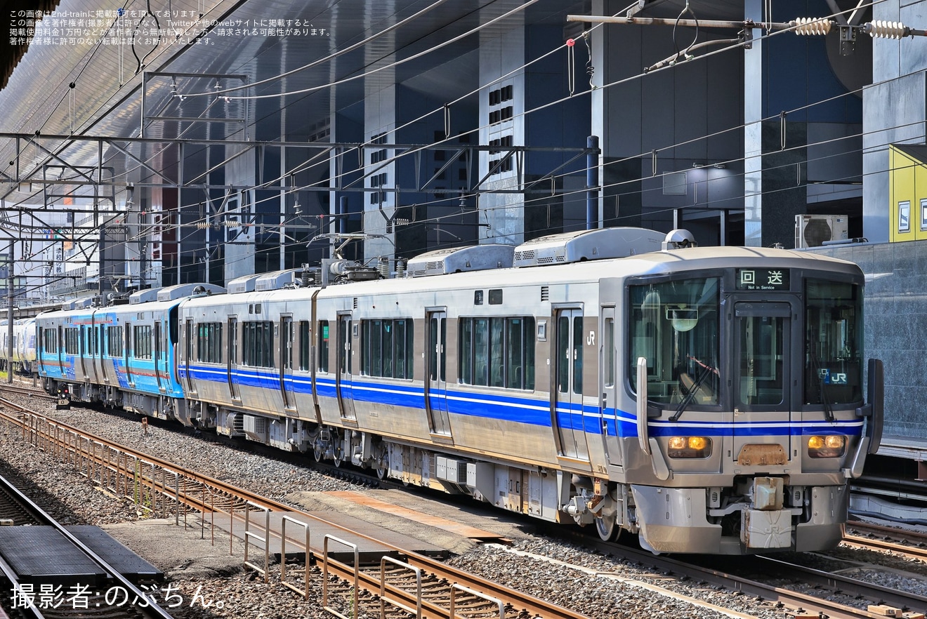 【IR】521系IR05編成吹田総合車両所出場回送の拡大写真