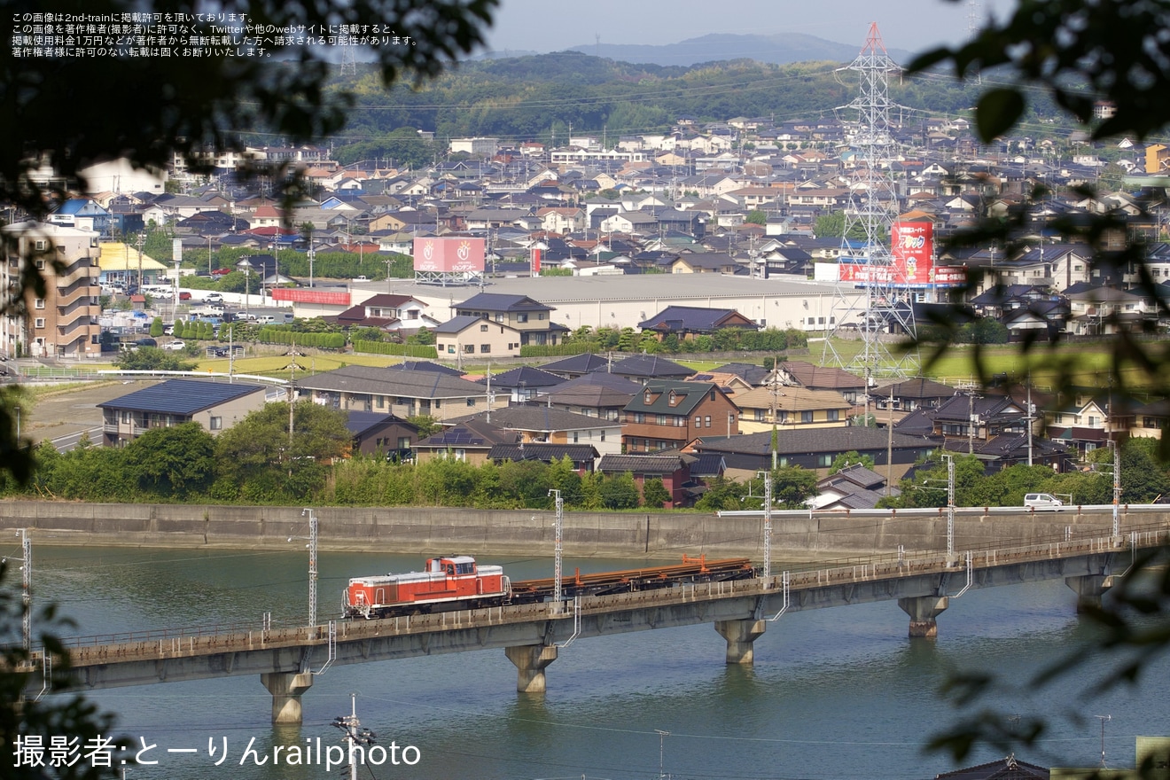 【JR西】DE10-1514牽引の宇部新川工臨が脱線の拡大写真