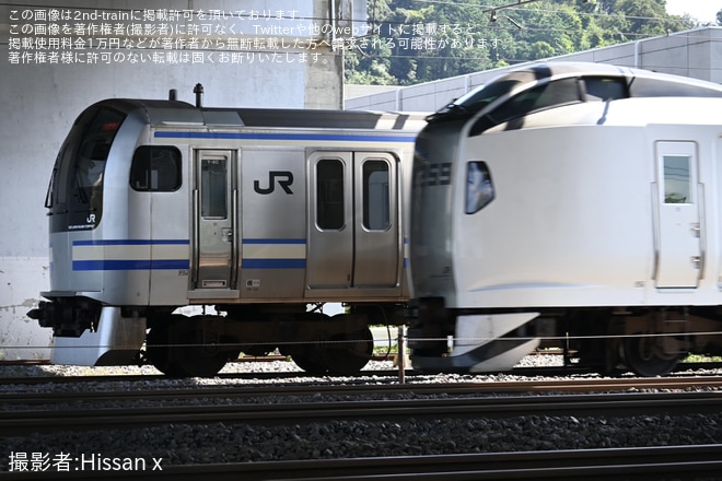 【JR東】E217系Y-40編成のドアステッカーが撤去を鎌倉車両センター本所付近で撮影した写真