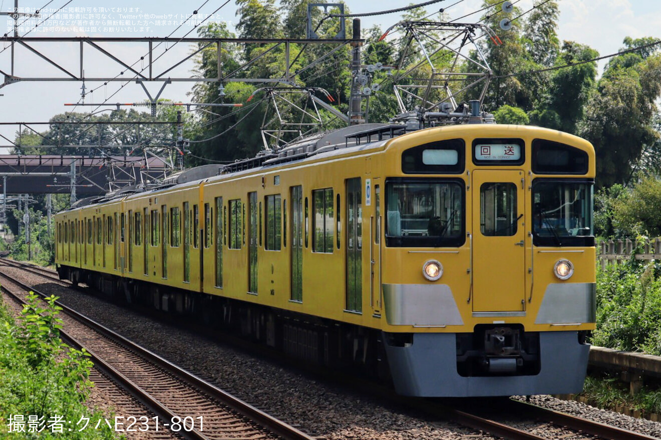 【西武】新2000系2451F+2453F武蔵丘車両検修場入場回送の拡大写真
