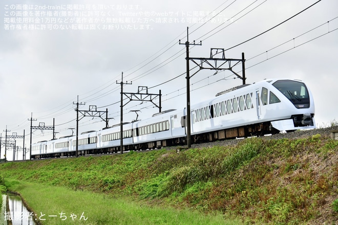 【東武】N100系「スペーシアX」N104Fが佐野線で試運転を不明で撮影した写真