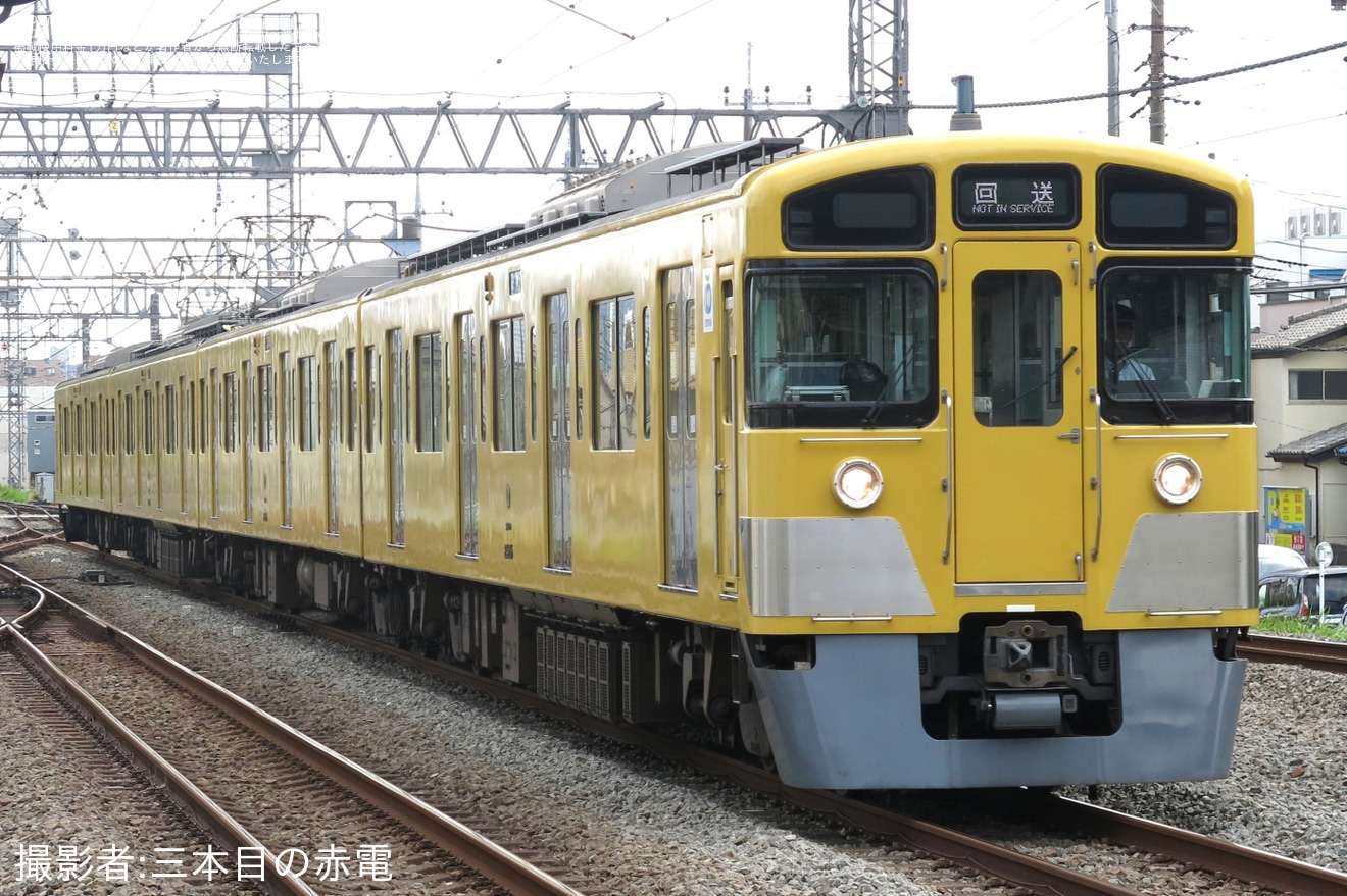 【西武】2000系2525Fが池袋線側へ回送の拡大写真