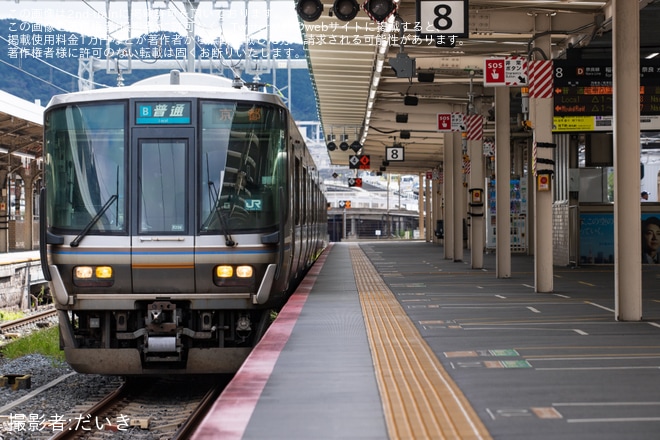 【JR西】湖西線の普通列車が奈良線ホームで客扱いを実施