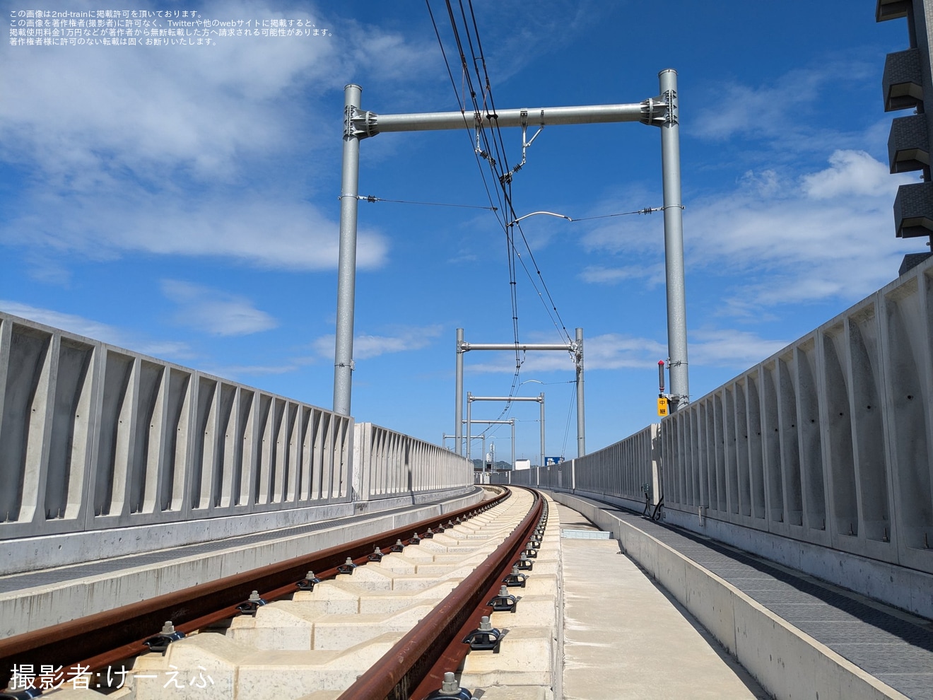 【JR四】「新・松山駅 開業前見学ツアー」が催行の拡大写真