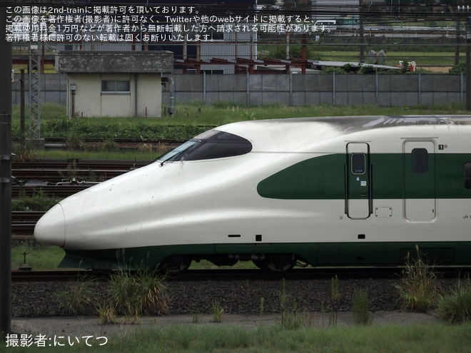 【JR東】E2系J66編成が新潟新幹線車両センターで構内入換