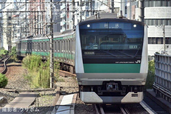 【JR東】E233系ハエ111編成東京総合車両センター入場回送を不明で撮影した写真