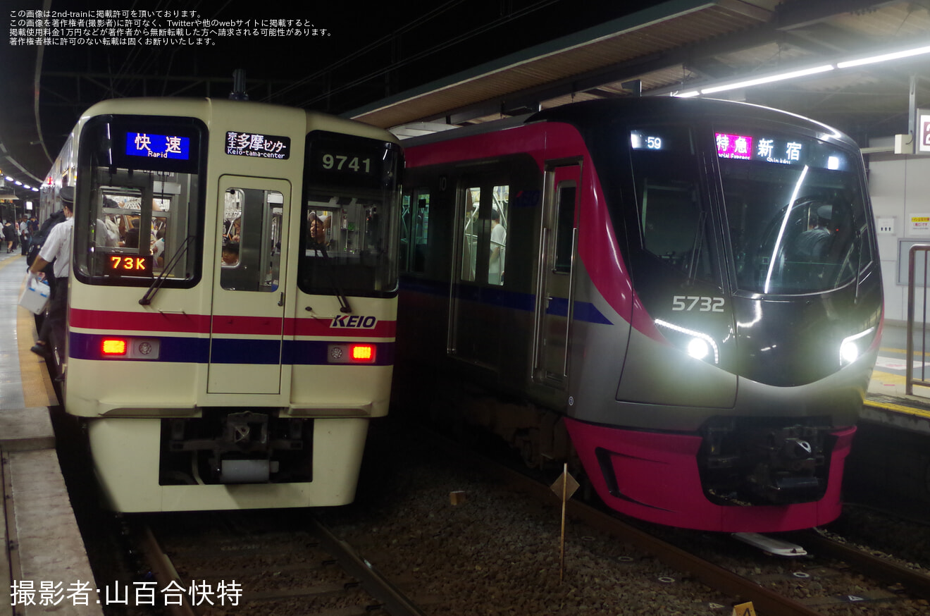 【京王】調布花火大会開催に伴い臨時ダイヤで運転の拡大写真