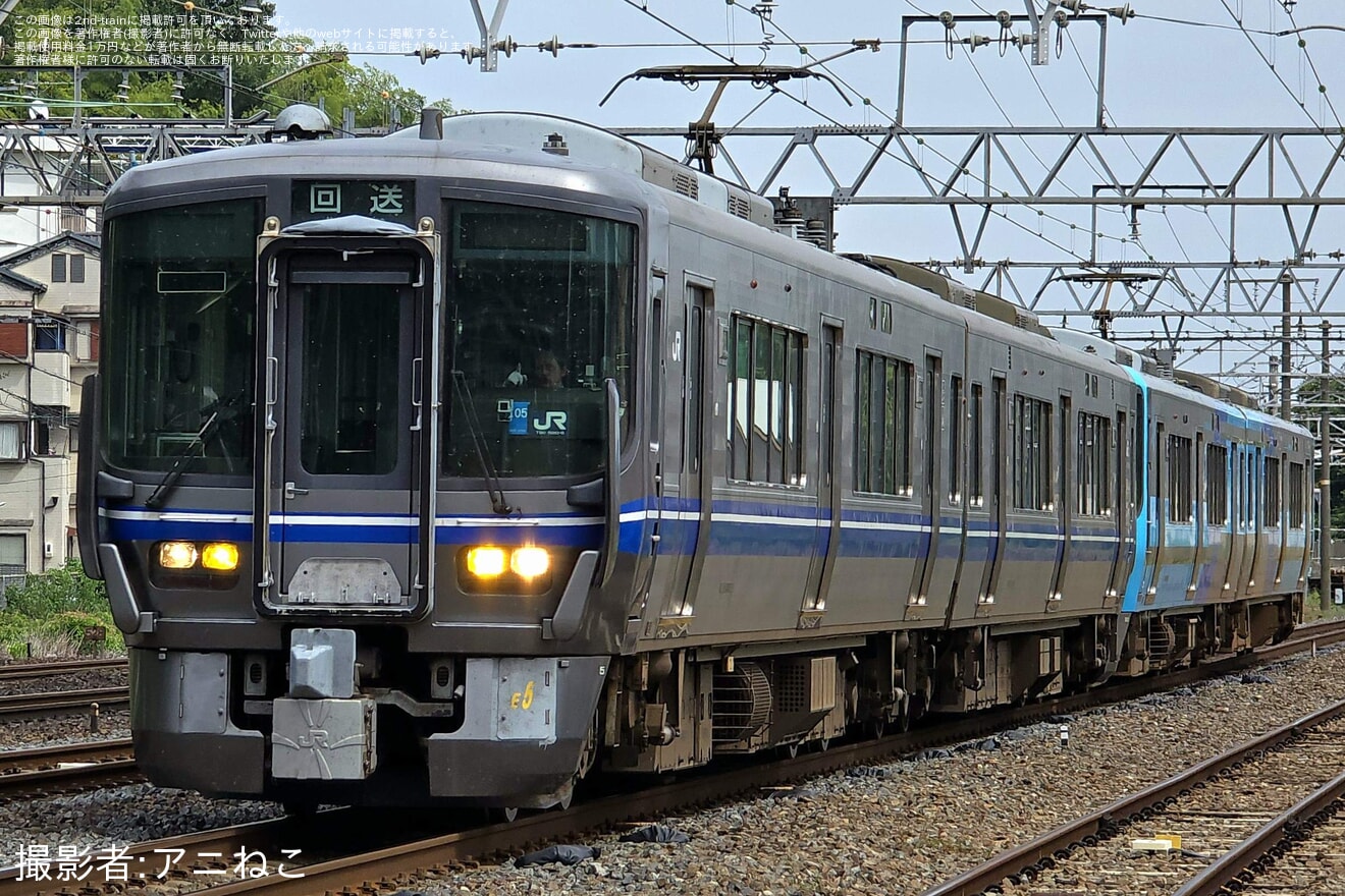 【IR】521系IR10編成吹田総合車両所本所入場回送の拡大写真