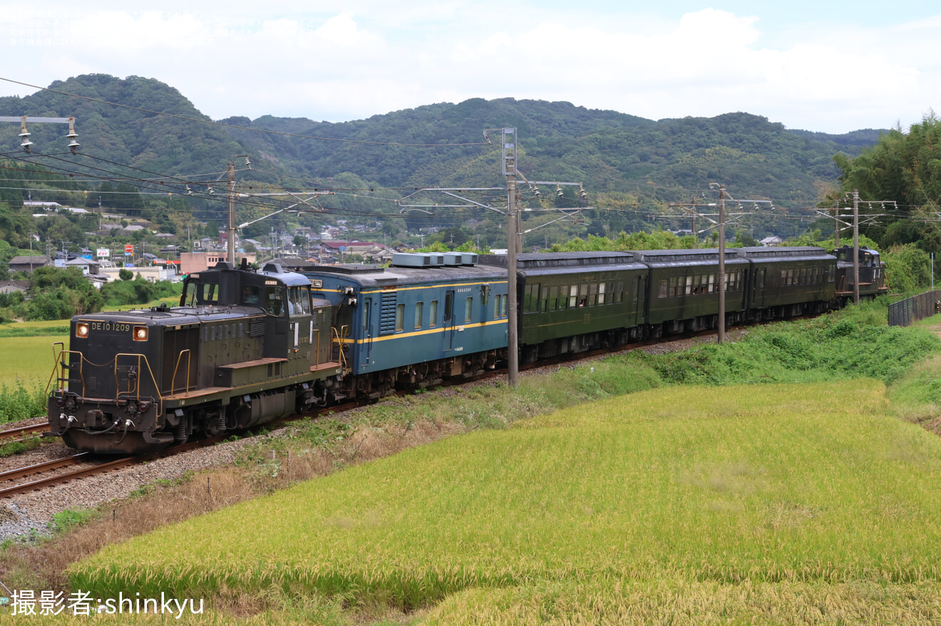 【JR九】マヤ34形50系客車連結「最初で最後の特別運行50系客車特別運行」ツアーを催行の拡大写真