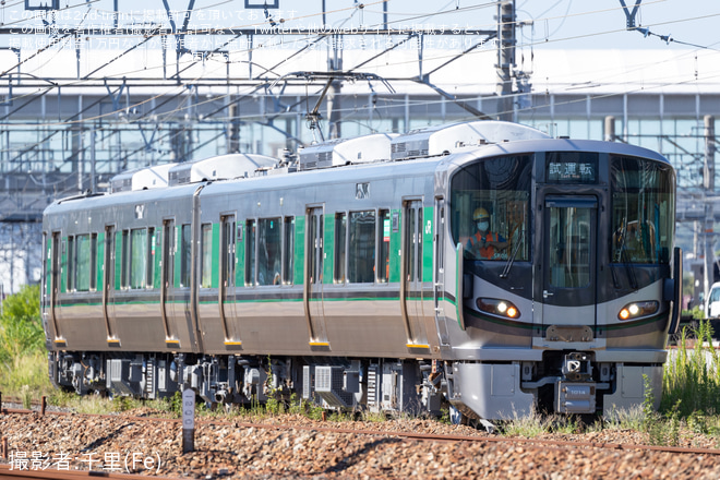 【JR西】227系SR06編成吹田総合車両所本所出場試運転を岸辺～千里丘間で撮影した写真