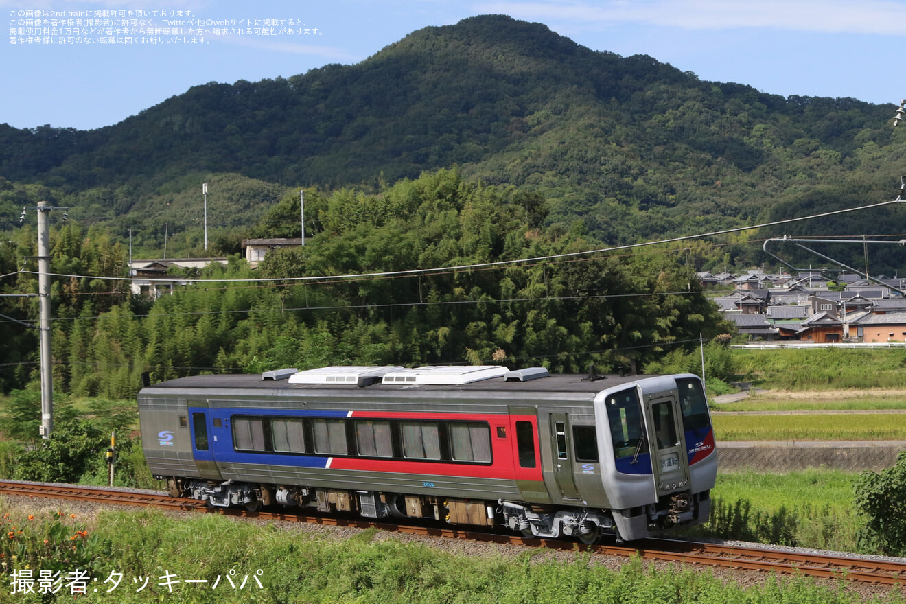 【JR四】2000系2428号車が検査を終えて多度津工場出場の拡大写真