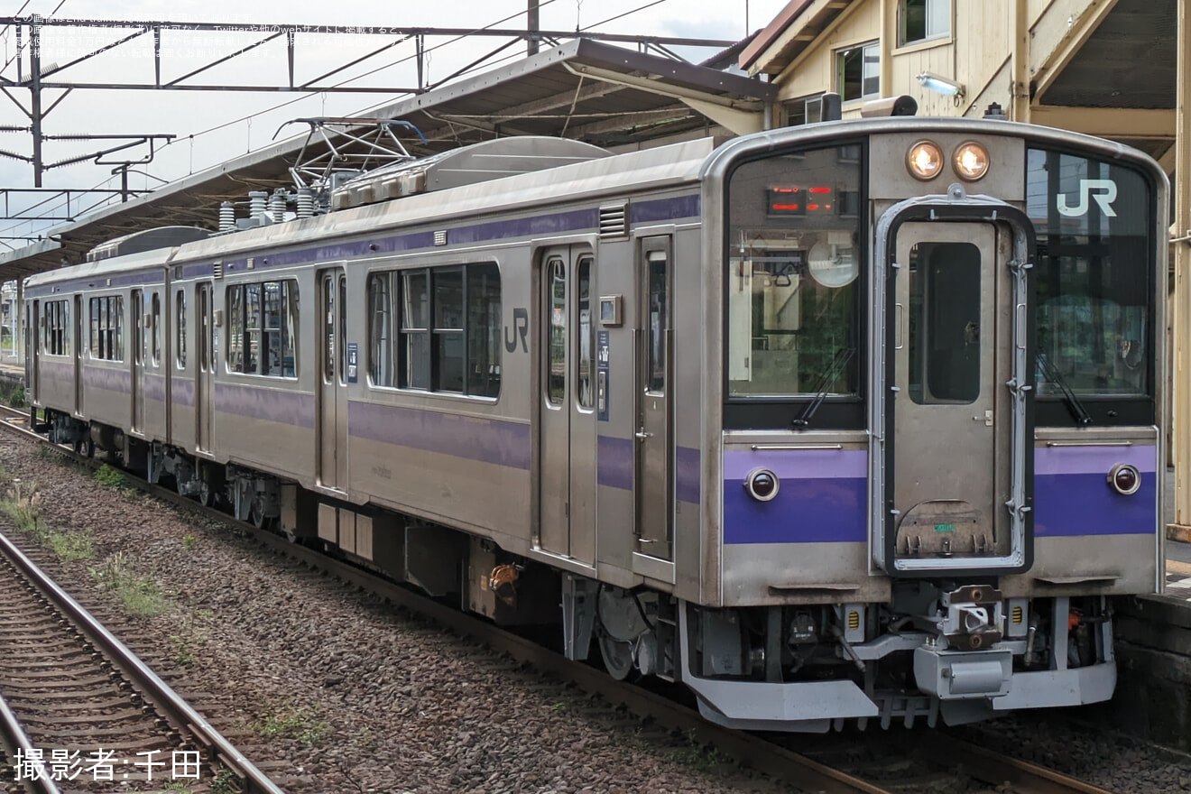 【JR東】701系1032編成郡山総合車両センター出場回送の拡大写真