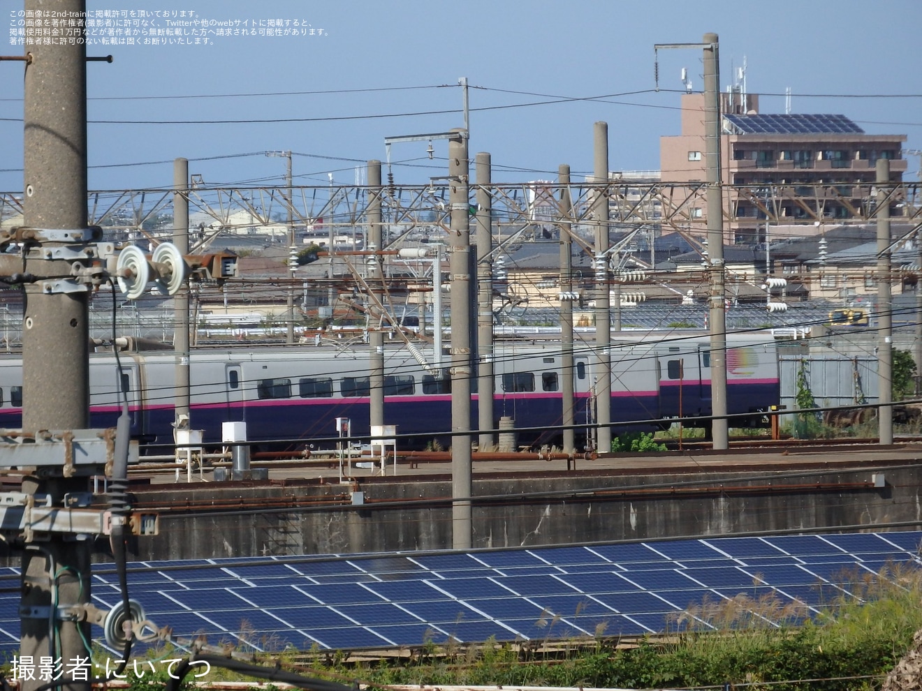 【JR東】E2系J69編成が新潟新幹線車両センター解体線へ移動の拡大写真