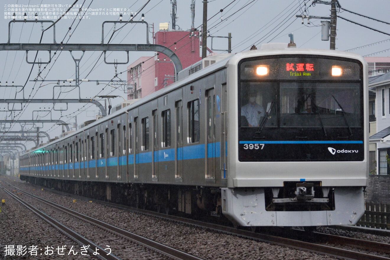 【小田急】3000形3657F(3657×8)江ノ島線TASC試運転の拡大写真