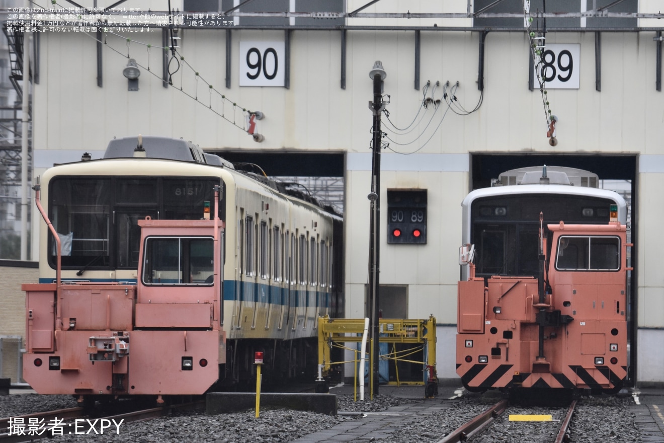 【小田急】8000形8051F(8051×4)が 大野総合車両所90番線に入線の拡大写真