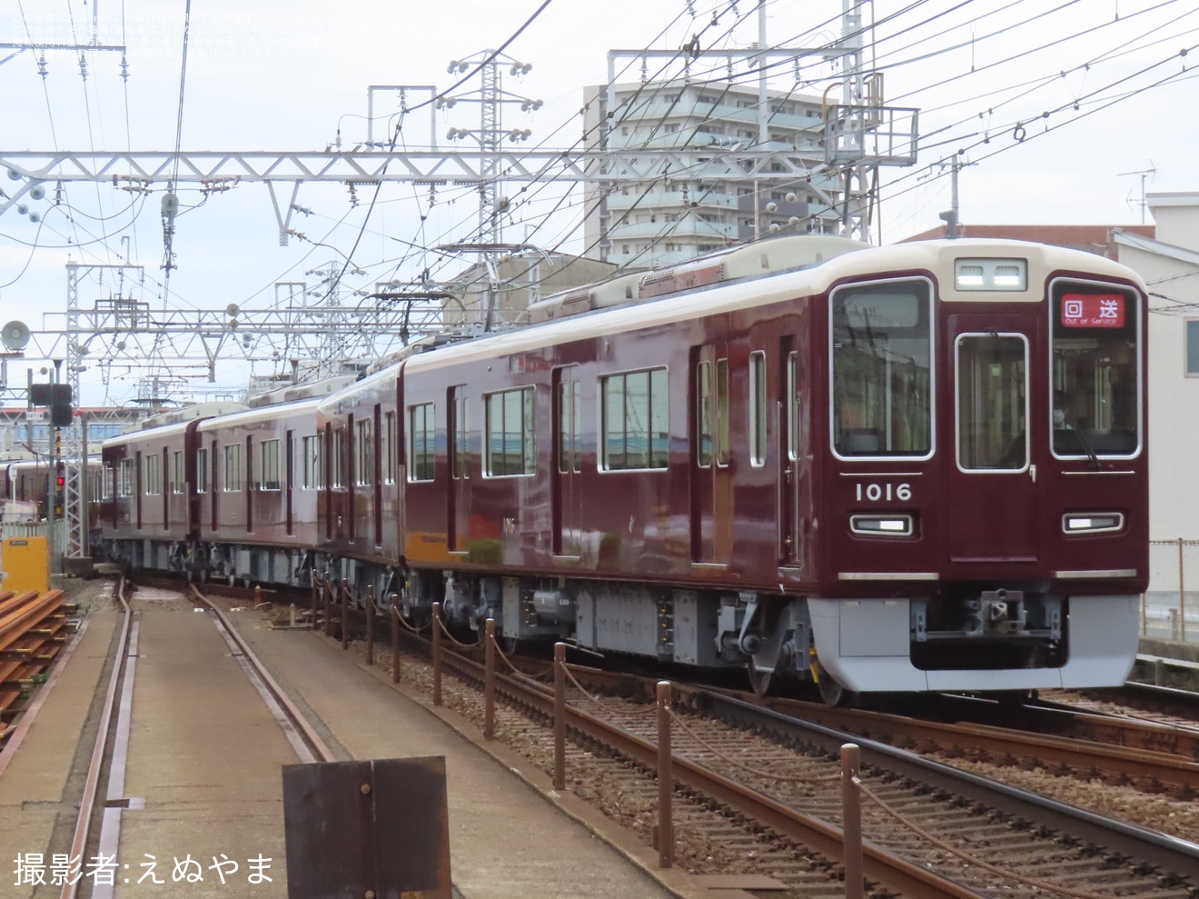 【阪急】1000系1016F正雀工場出場回送の拡大写真