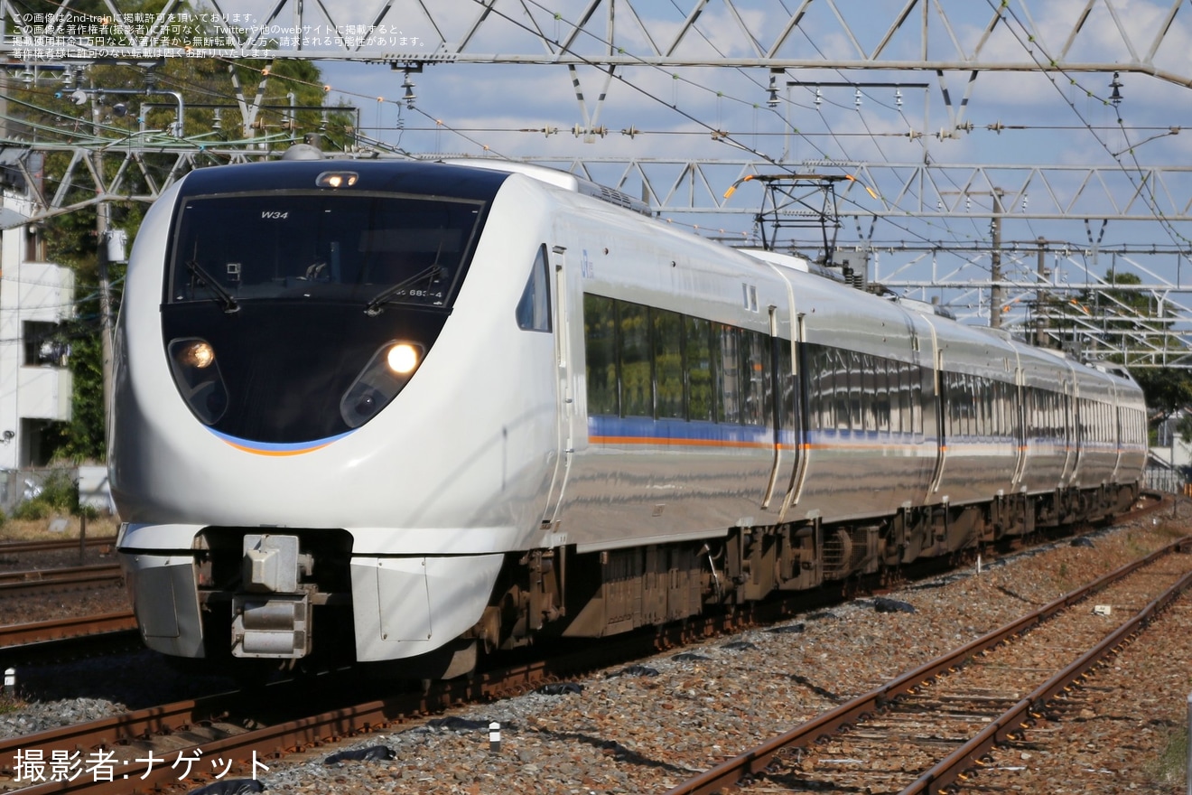【JR西】新しらさぎ色となった683系W34編成が網干総合車両所宮原支所へ回送の拡大写真