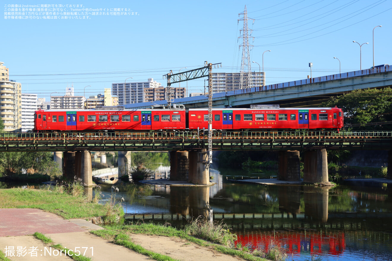 【JR九】「713系で行く日豊本線木造100年駅舎を巡る旅 」ツアーを催行の拡大写真