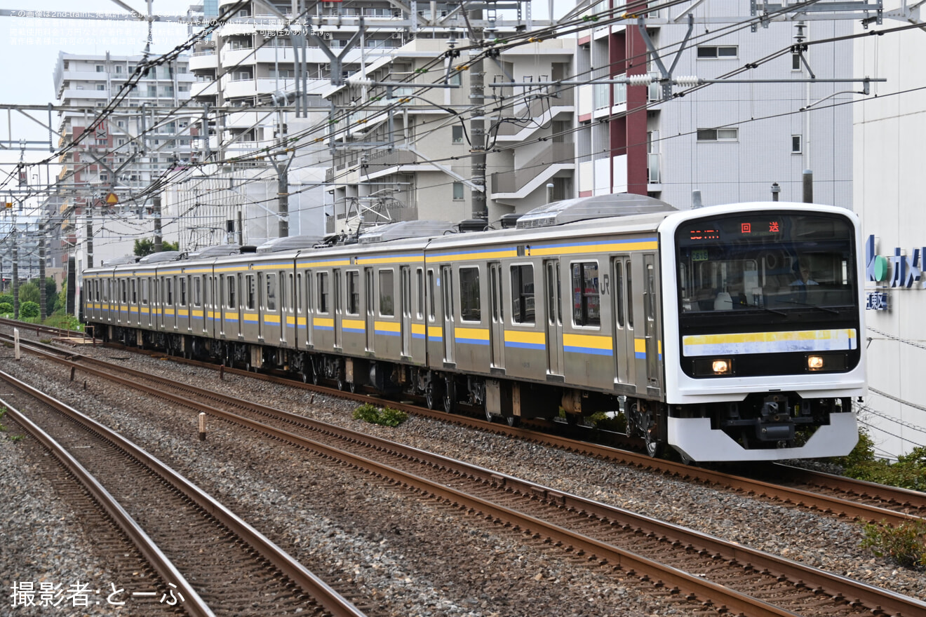 【JR東】209系マリC615編成が大宮総合車両センターでの検査を終え回送されるの拡大写真