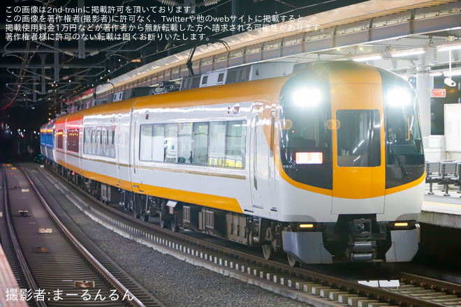 【近鉄】22600系AF02・15200系PN09高安臨時回送を東花園駅で撮影した写真