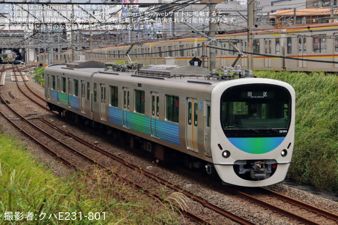 【西武】30000系32104F玉川上水へを所沢～東村山間で撮影した写真