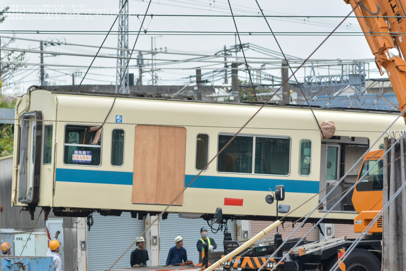 【小田急】8000形8059F 8059号車-8009号車が大野総合車両所より搬出の拡大写真