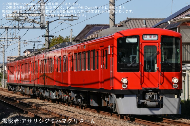 【西武】塗装変更した4000系4017F武蔵丘車両検修場出場試運転