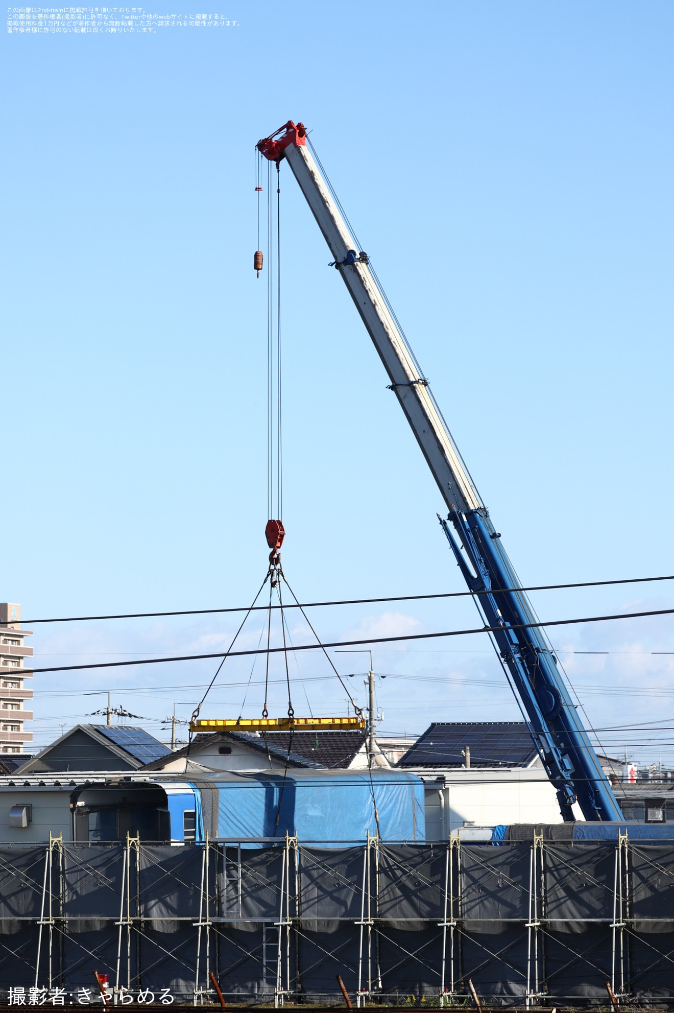 【JR西】スハフ12-801(奥出雲おろち号客車)が廃車・解体のため搬出の拡大写真