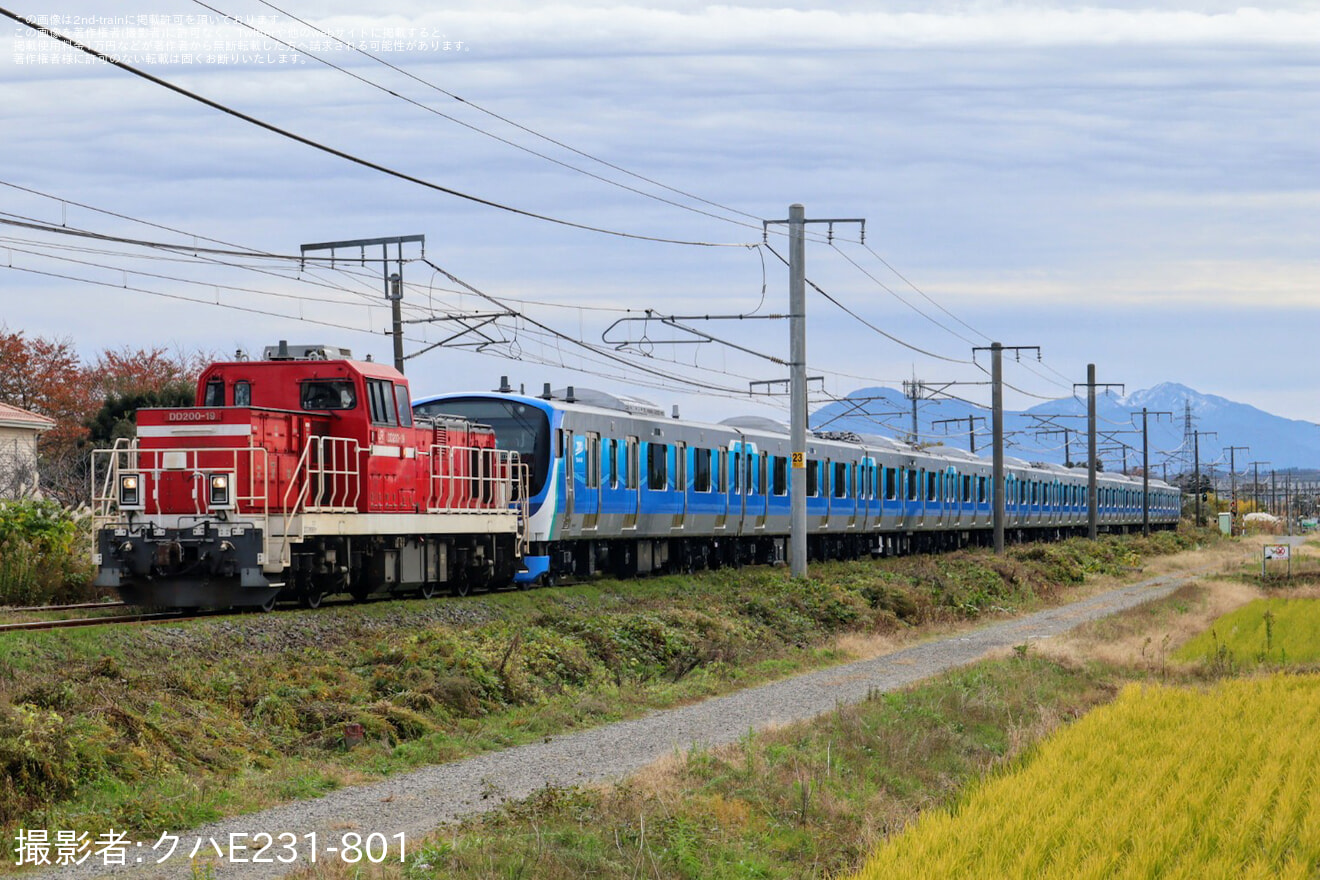 【東臨】71-000形J-TREC新津事業所出場甲種輸送の拡大写真