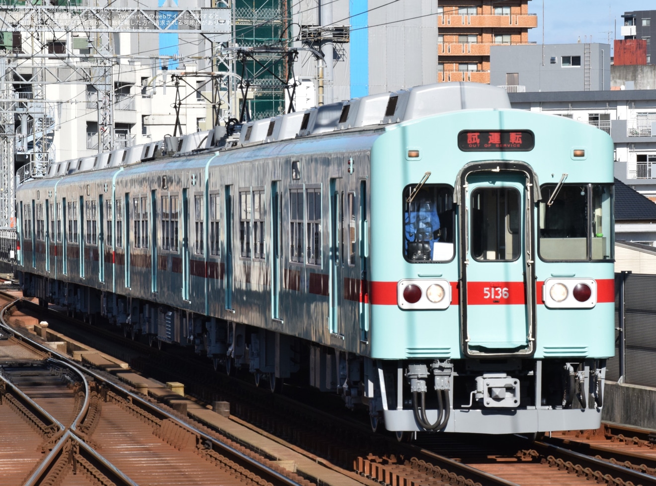 【西鉄】白Hゴムだった5000形5136F筑紫車両基地出場試運転の拡大写真