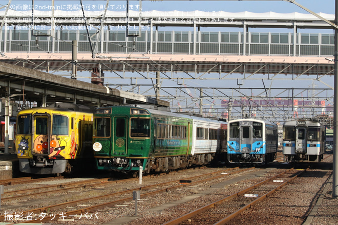 を多度津駅で撮影した写真