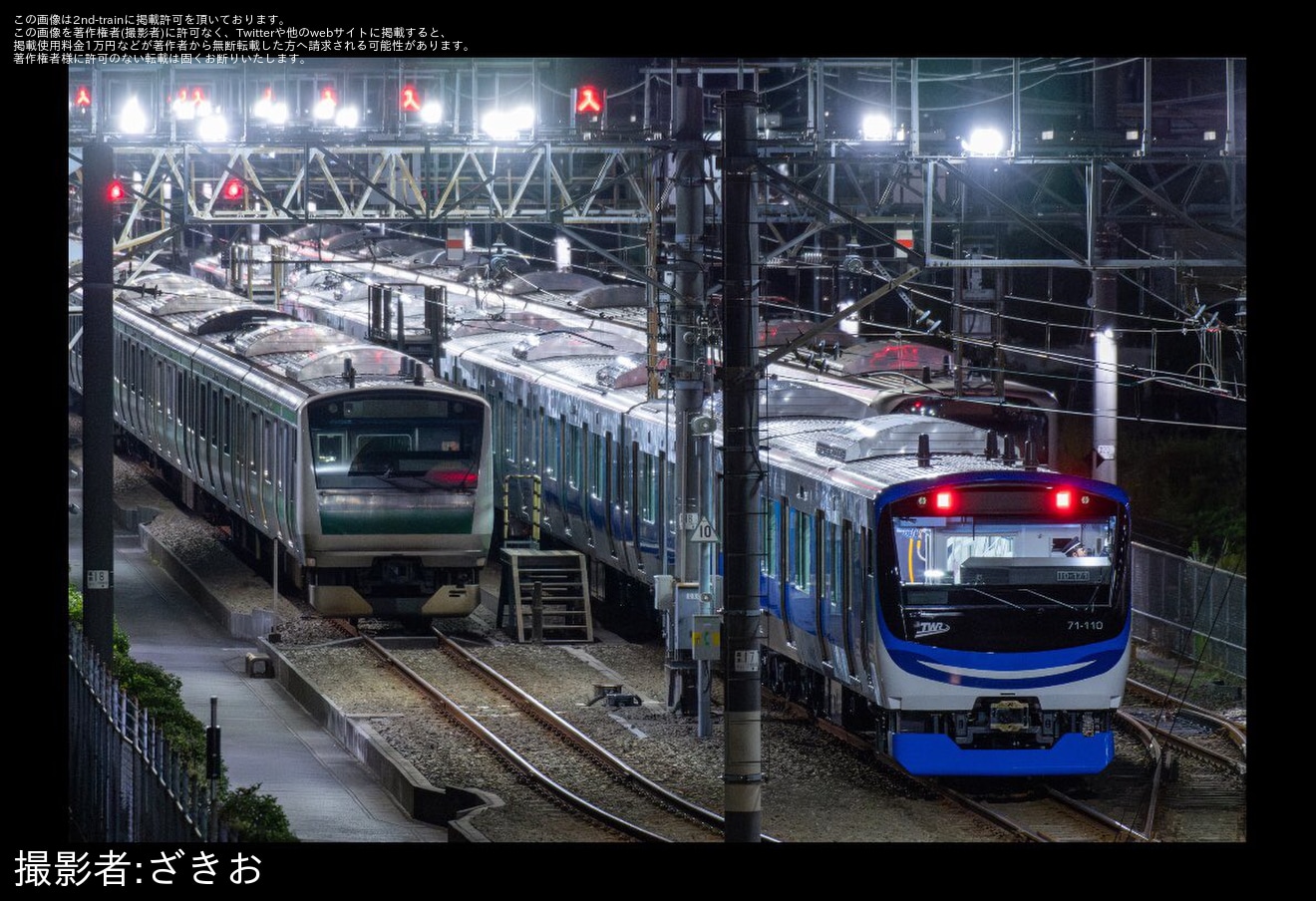 【東臨】71-000形東臨運輸区へ回送の拡大写真