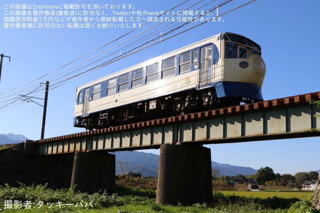 【JR四】「伊予鉄道ホビートレイン西条市合併20周年記念号」運行