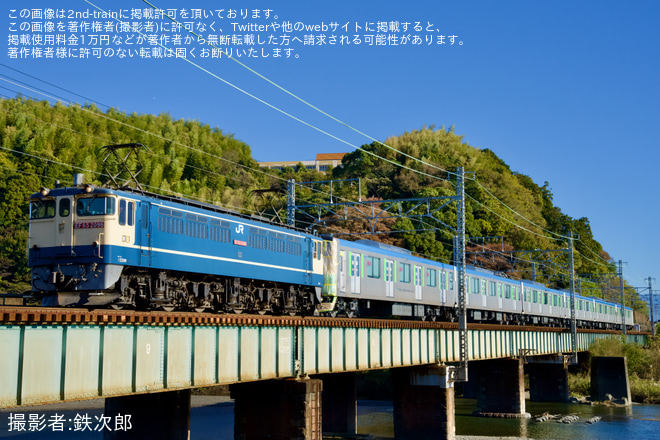 【東武】60000系61601F甲種輸送を由比～興津間で撮影した写真