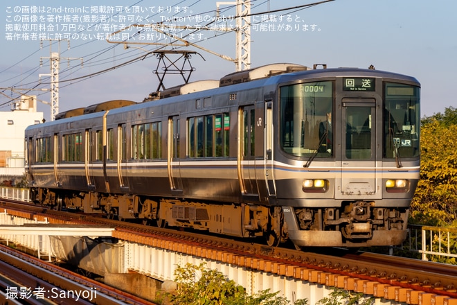 【JR西】223系P4編成網干総合車両所本所入場回送を不明で撮影した写真