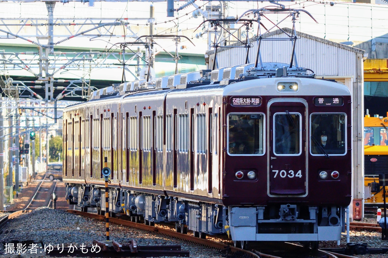 【阪急】7000系7034F+7035F(7034×4R)が営業運転復帰の拡大写真