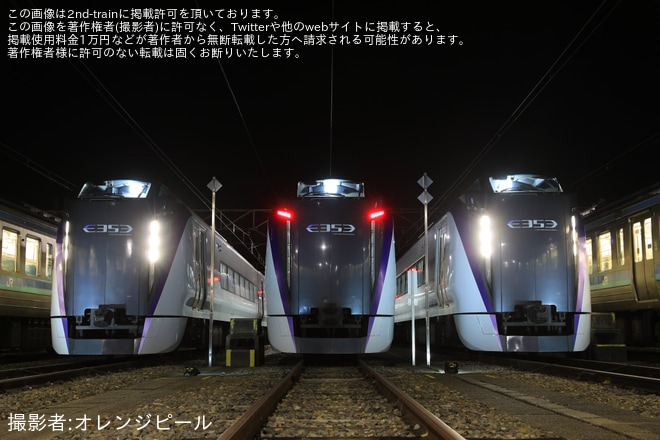 【JR東】「甲府駅電留線 夜間撮影会」開催(2024年12月)