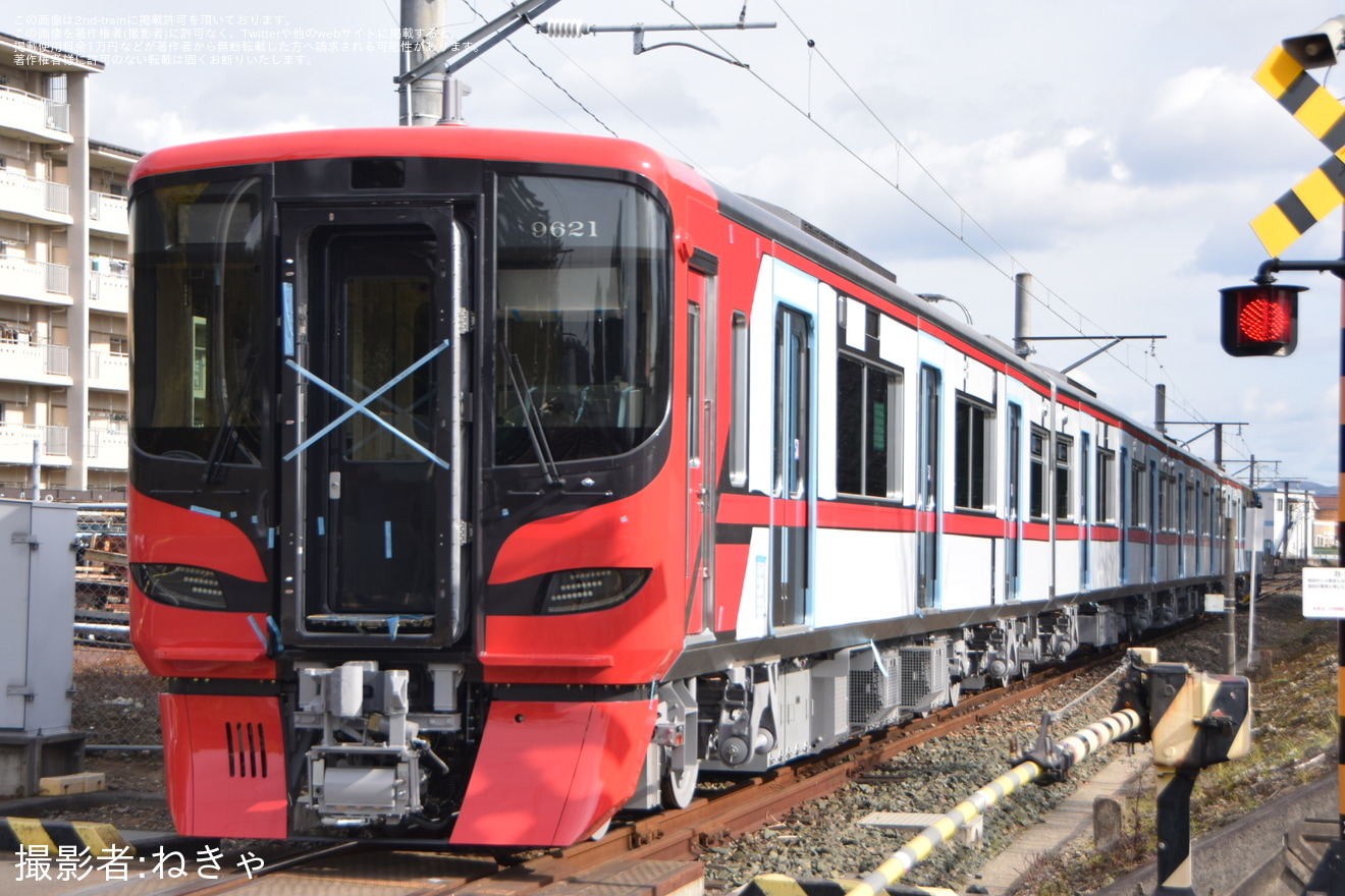 【名鉄】9500系9521F(貫通型)が日本車両にて入換作業の拡大写真