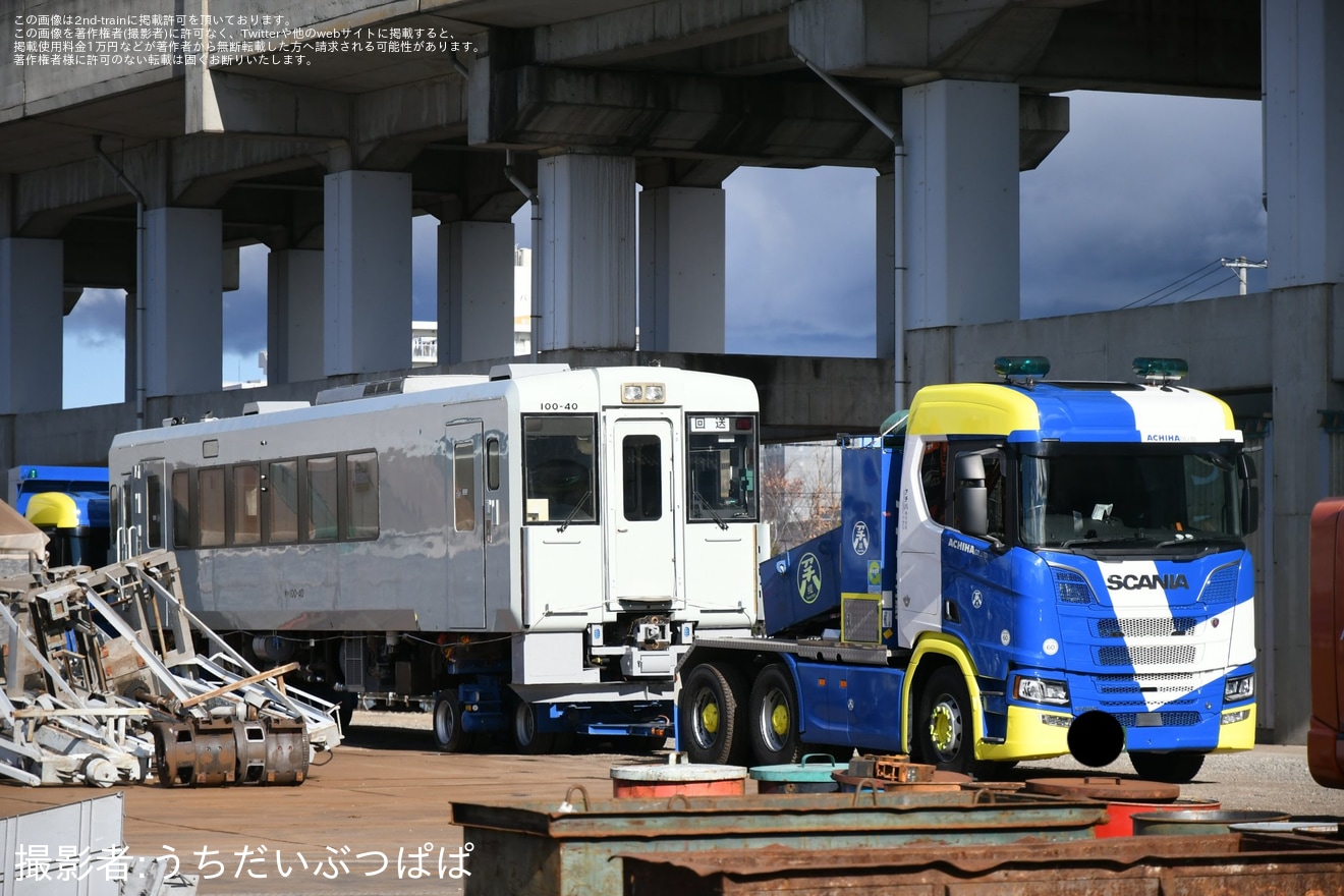 【ひたちなか】キハ100-40が那珂湊へ譲渡陸送の拡大写真