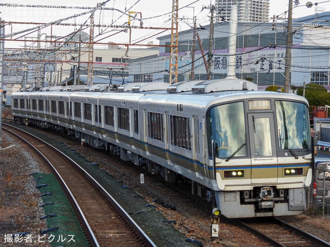 【JR西】221系NC627編成吹田総合車両所出場構内試運転を岸辺駅で撮影した写真