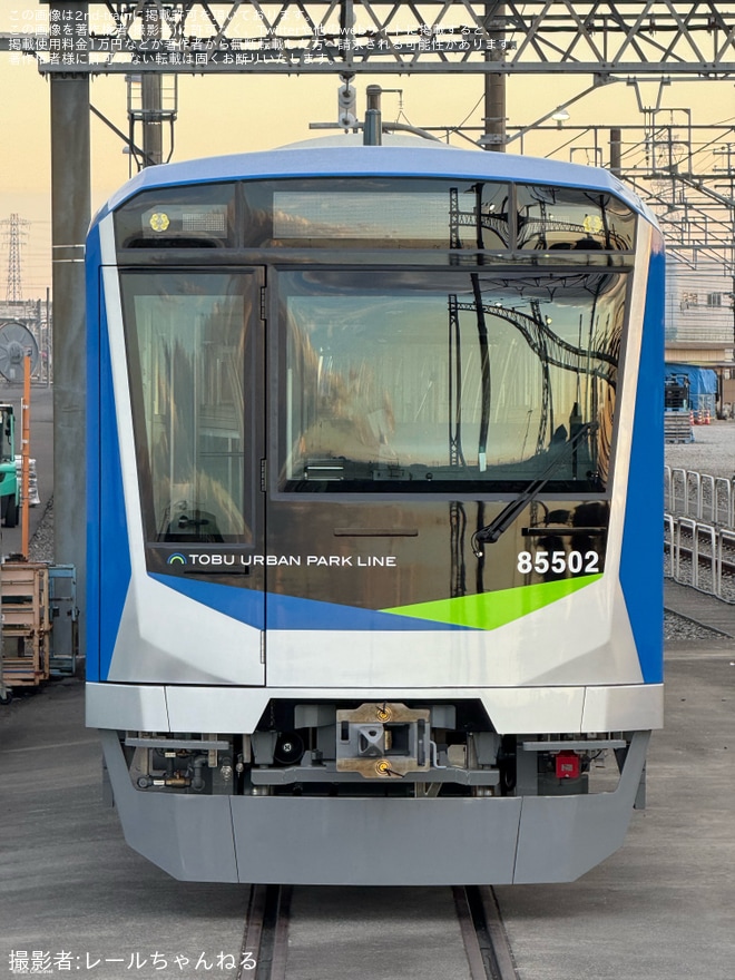 【東武】新型車両80000系81501F+81502Fが南栗橋工場へ到着