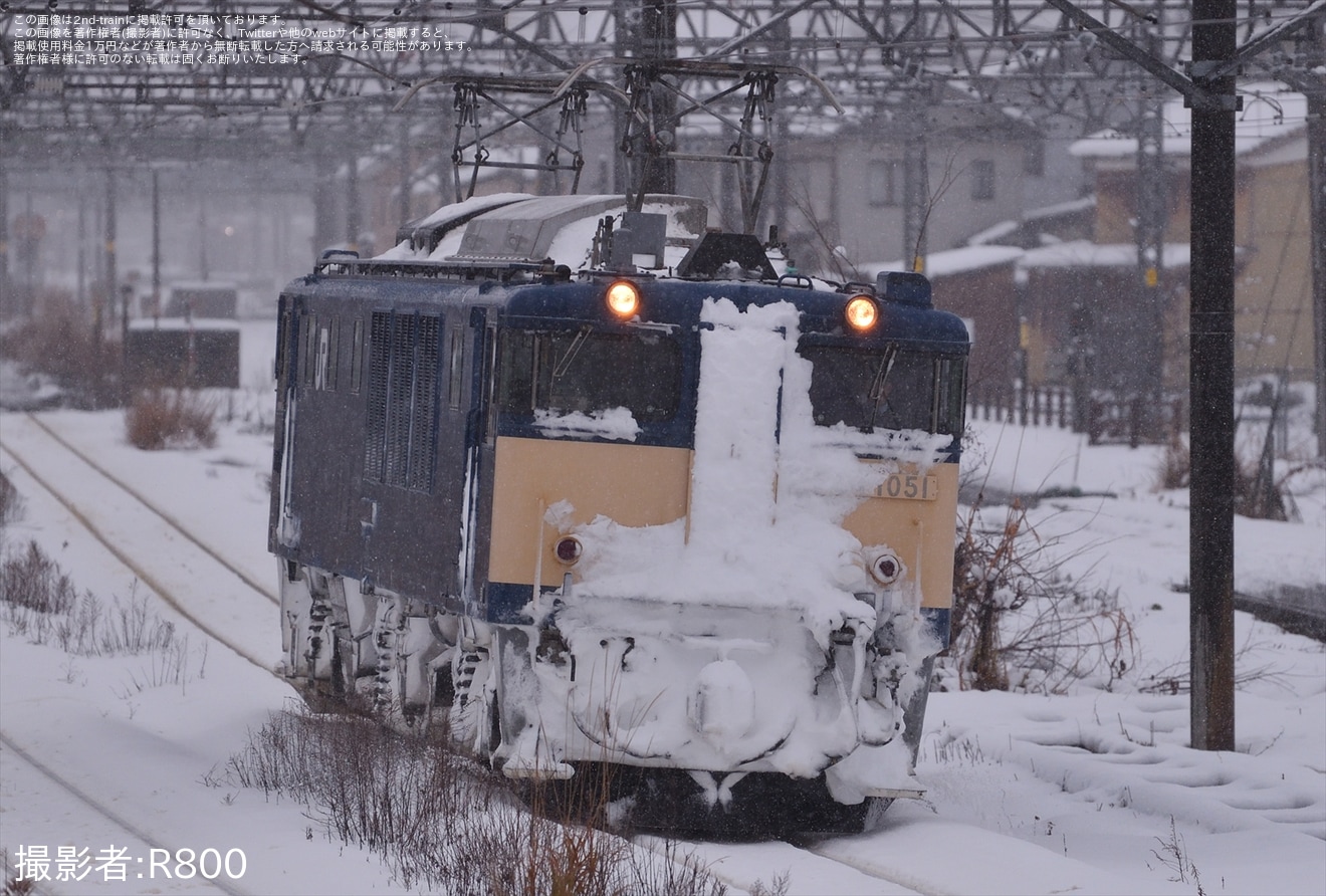 【JR東】EF64-1051を使用した上越線(北線)霜取列車(通称上越カッター)が運転されるの拡大写真