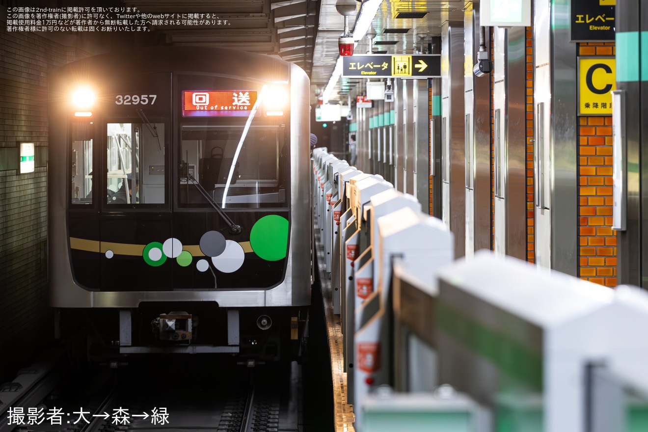 【近鉄】けいはんな線で終夜運転(2025年新年)の拡大写真