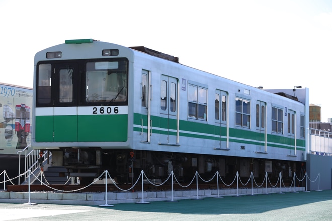 【大阪メトロ】20系2606Fの2906に400系の顔が取り付け - e METRO MOBILITY TOWNにて撮影