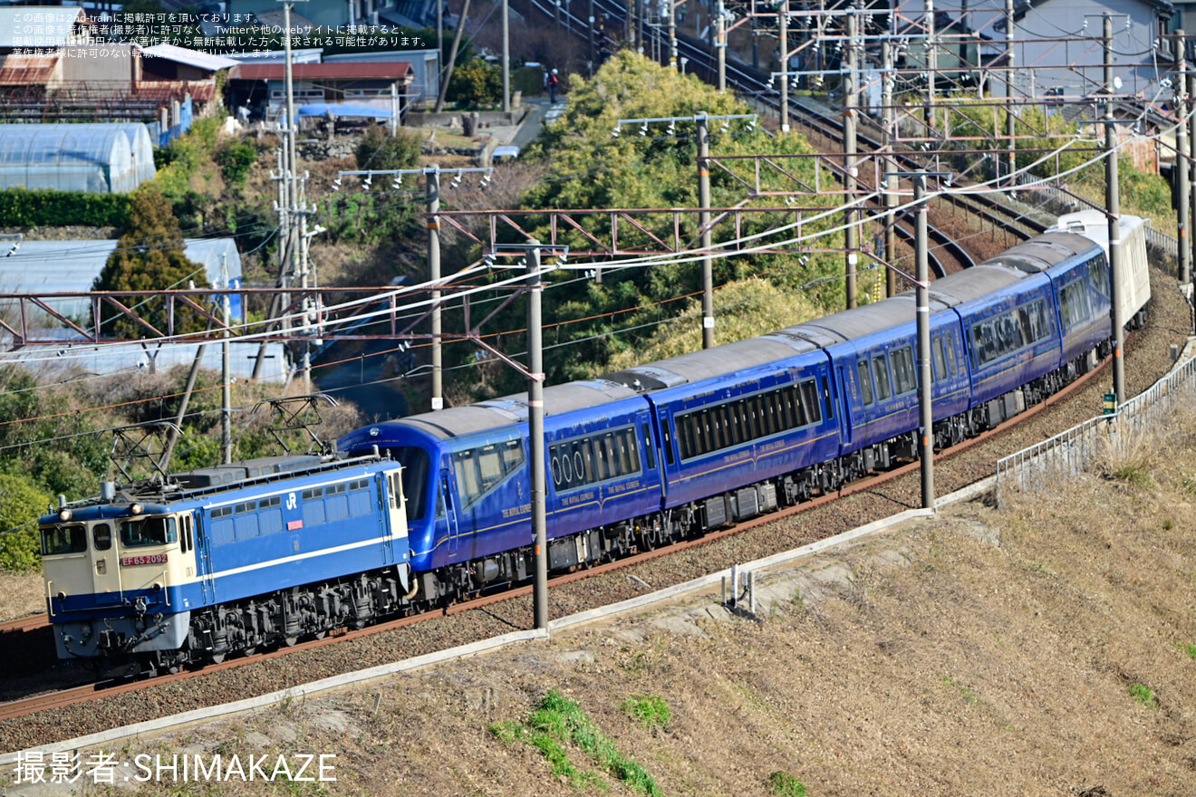 【伊豆急】2100系 R5編成『THE ROYAL EXPRESS』+マニ50 甲種輸送(202501)の拡大写真