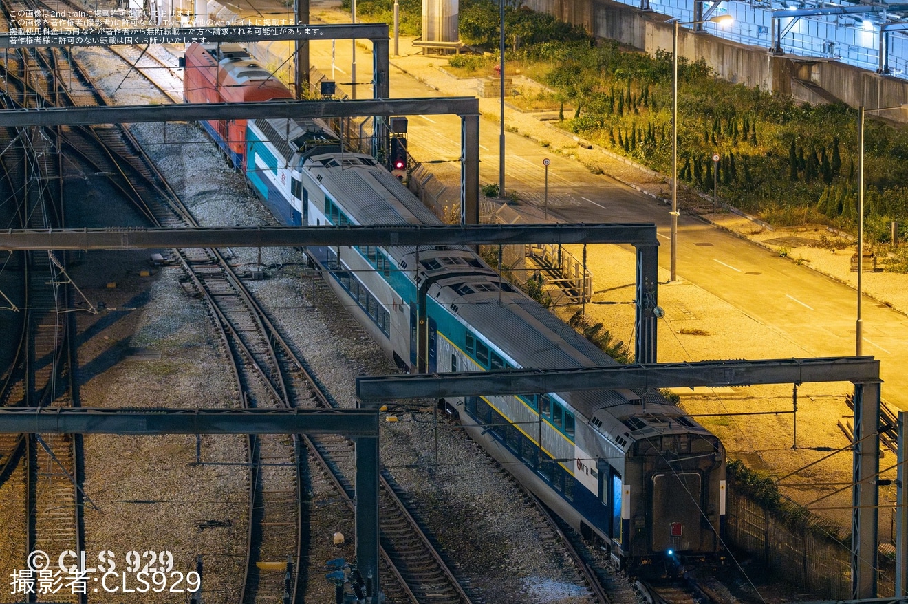 【MTR】KTT(Kowloon Canton Railway Through Train)の保存車が紅磡駅へ回送の拡大写真