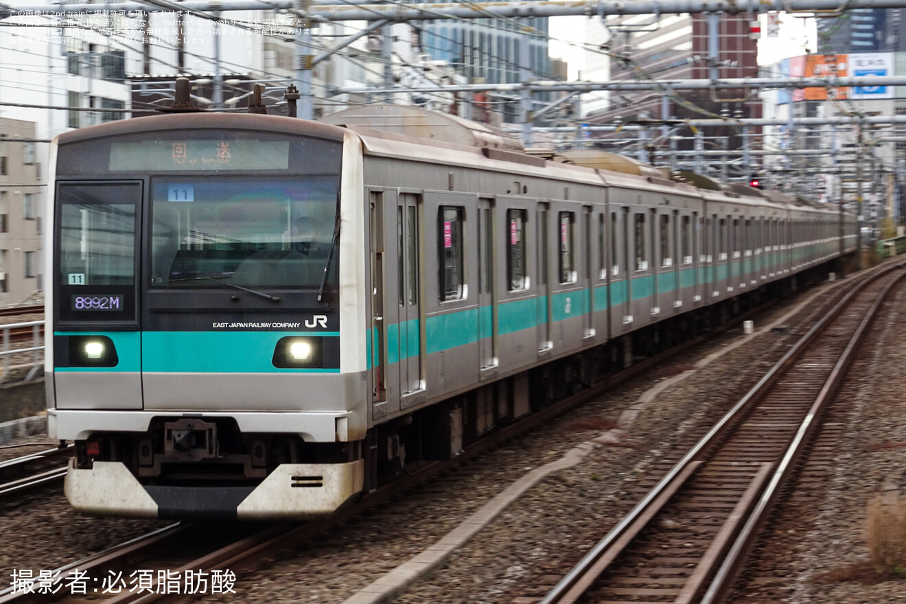 【JR東】E233系 マト11編成東京総合車両センター出場回送の拡大写真