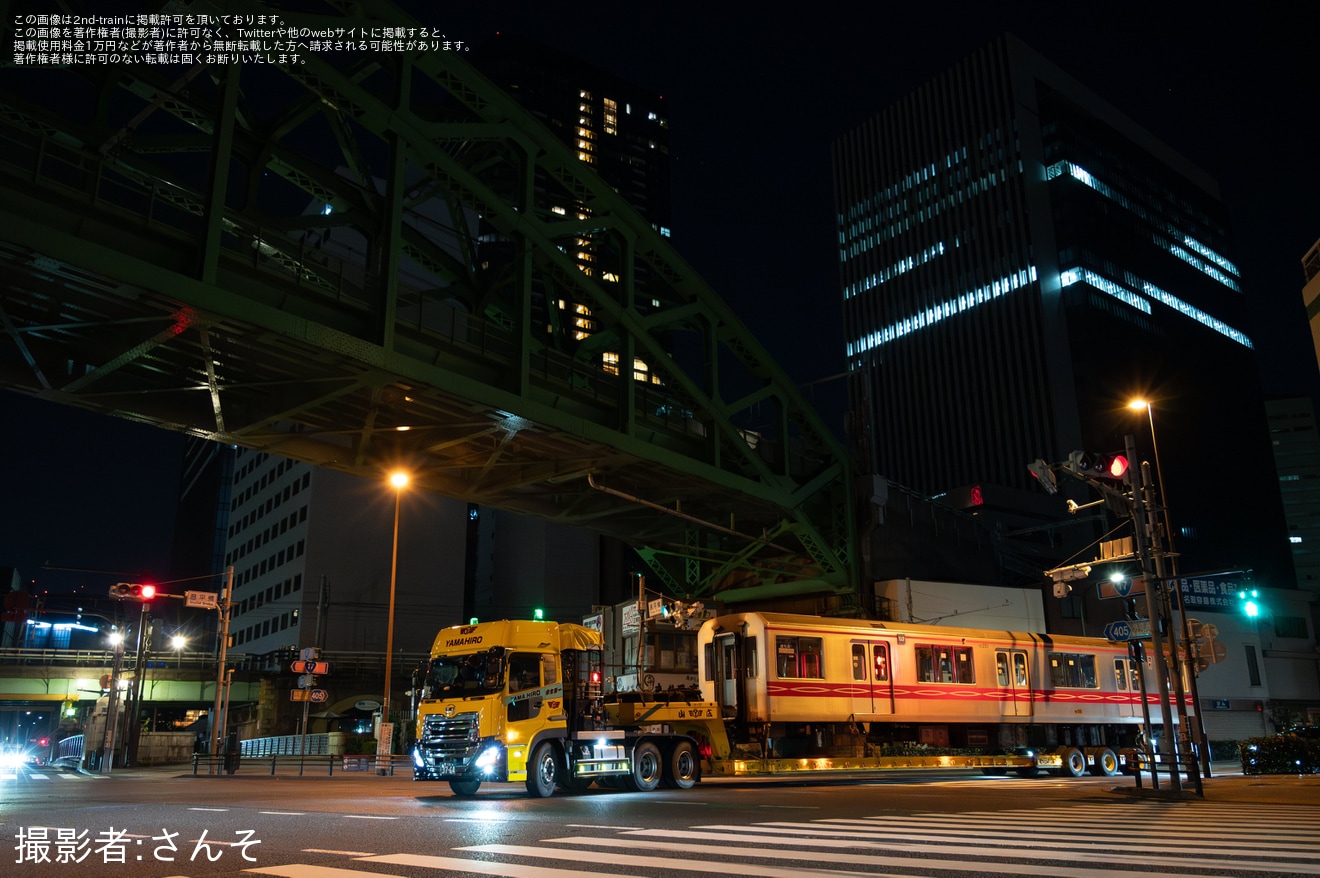 【メトロ】02系02-101Fのうち02-101号車を除いた5両が解体のため陸送の拡大写真